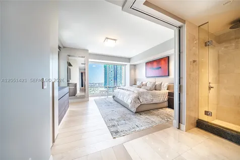 1425 Brickell Avenue Miami FL 33131