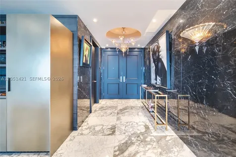 1425 Brickell Avenue Miami FL 33131