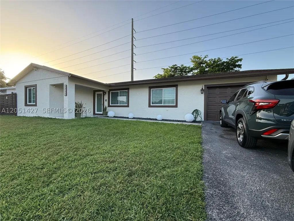 1711 N Anhinga Lane Homestead FL 33035
