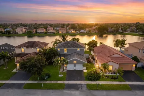 18546 NW 22nd Street Pembroke Pines FL 33029