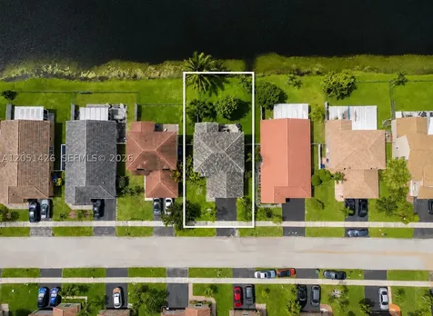 18546 NW 22nd Street Pembroke Pines FL 33029
