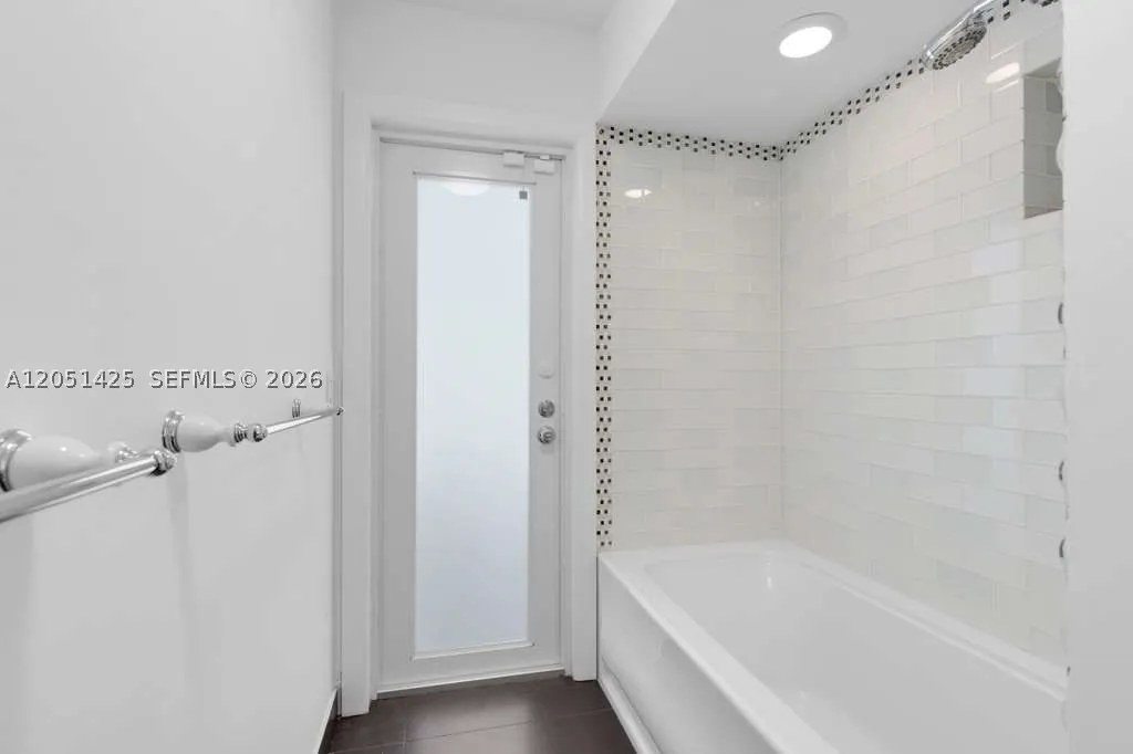 3520 N 32nd Terrace Hollywood FL 33021