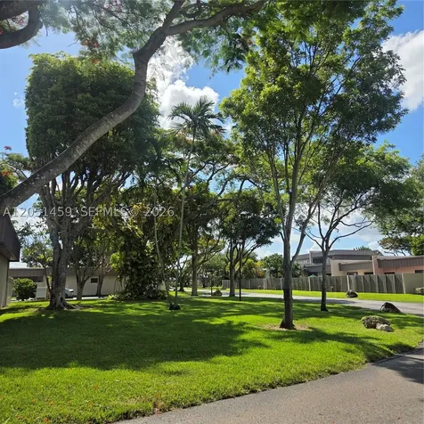 7412 SW 105th Place Miami FL 33173
