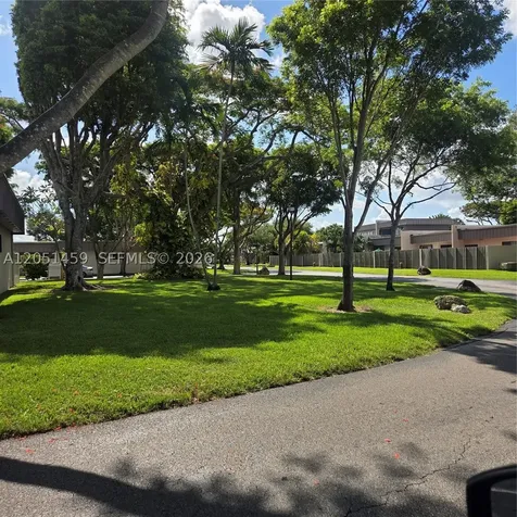 7412 SW 105th Place Miami FL 33173