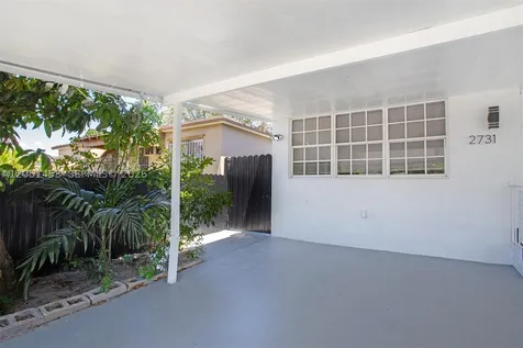 2731 NW 100th Street Miami FL 33147
