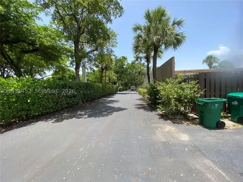 16100 Kilmarnock Drive Miami Lakes FL 33014