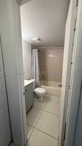 17530 NW 68th Avenue Hialeah FL 33015
