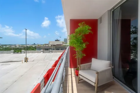 90 NE 32nd Street Miami FL 33137