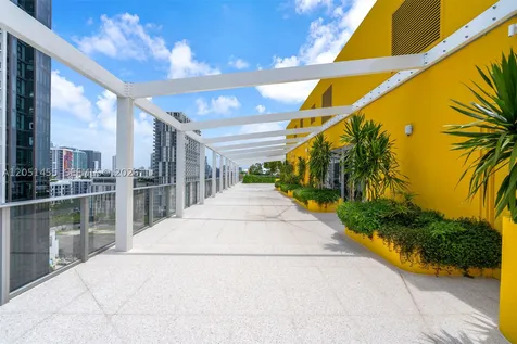 90 NE 32nd Street Miami FL 33137