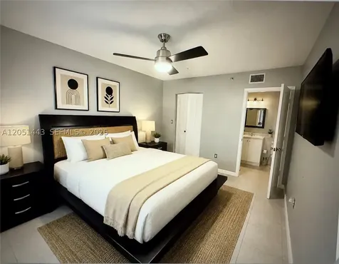 4854 NW 7th Street Miami FL 33126