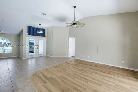 1121 NW 27th Avenue Cape Coral FL 33993