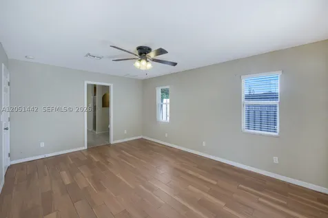 1121 NW 27th Avenue Cape Coral FL 33993