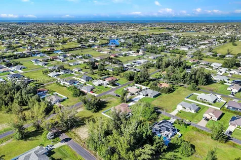 1121 NW 27th Avenue Cape Coral FL 33993
