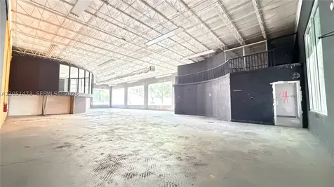 1036 NW 1 Court Hallandale Beach FL 33009