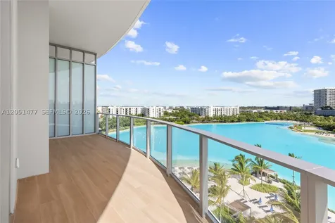2411 Laguna Creek Miami FL 33181