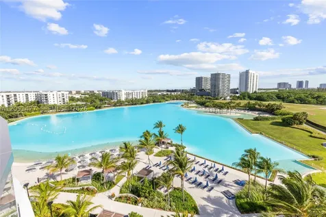 2411 Laguna Creek Miami FL 33181