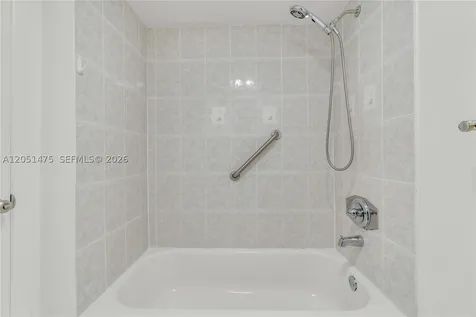 20515 E Country Club Drive Aventura FL 33180