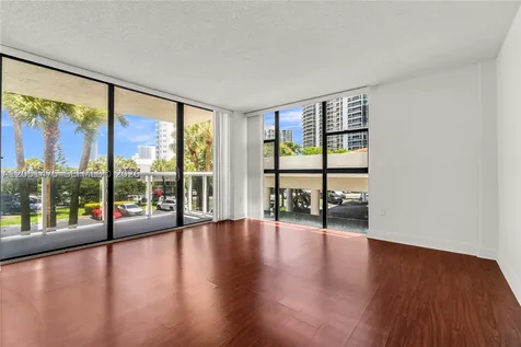20515 E Country Club Drive Aventura FL 33180