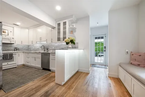 5130 SW 73rd Terrace Miami FL 33143