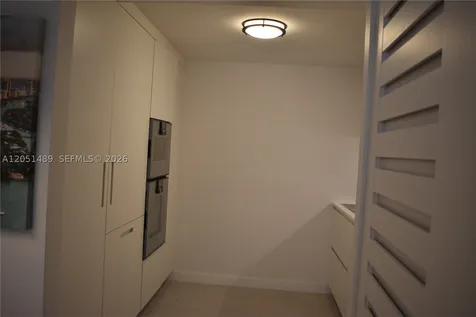 6365 Collins Avenue Miami Beach FL 33141