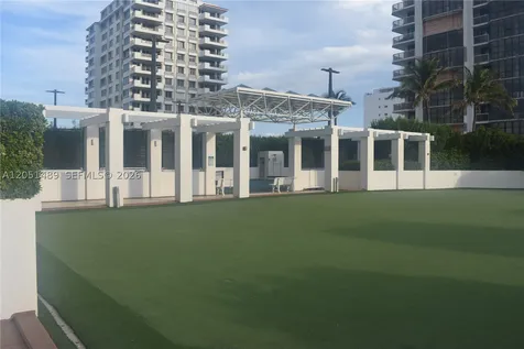 6365 Collins Avenue Miami Beach FL 33141