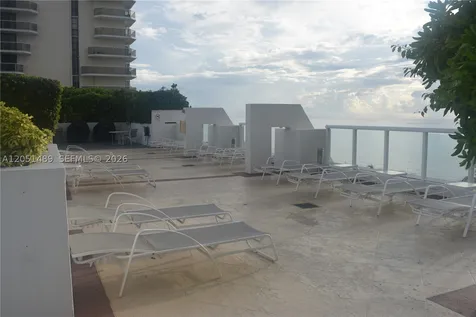 6365 Collins Avenue Miami Beach FL 33141
