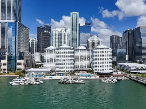 905 Brickell Bay Drive Miami FL 33131