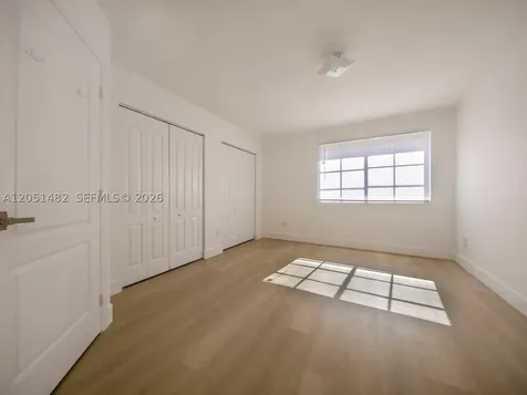 8260 NW 10th Street Miami FL 33126