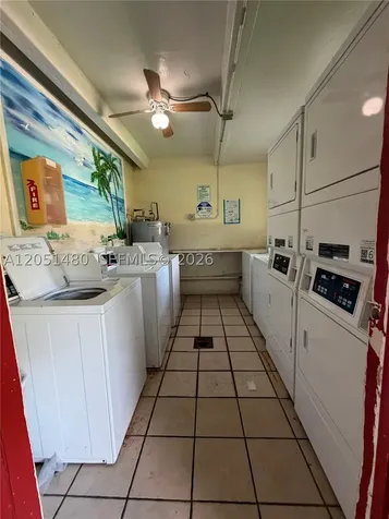 7041 Sunset Strip Sunrise FL 33313