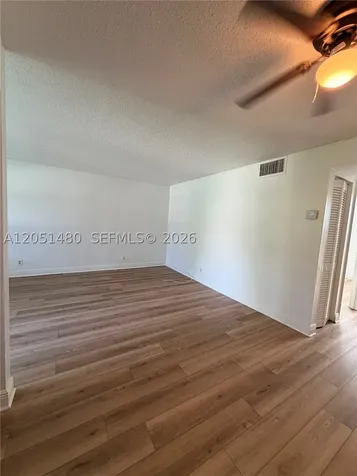 7041 Sunset Strip Sunrise FL 33313