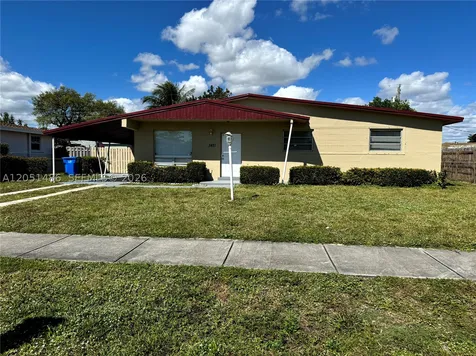 3421 SW 32nd Court West Park FL 33023