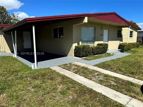 3421 SW 32nd Court West Park FL 33023