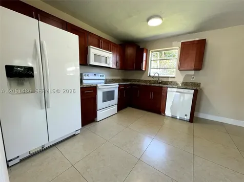 3421 SW 32nd Court West Park FL 33023