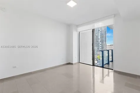 68 SE 6th Street Miami FL 33131