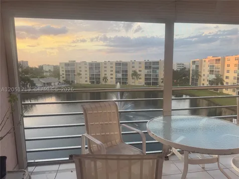 441 SE 3rd Street Dania Beach FL 33004