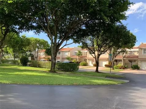 10241 NW 52nd Terrace Doral FL 33178