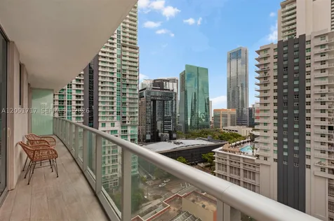 1100 S Miami Avenue Miami FL 33130