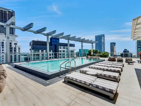 1100 S Miami Avenue Miami FL 33130