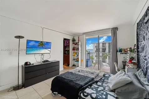 1801 S Treasure Drive North Bay Village FL 33141