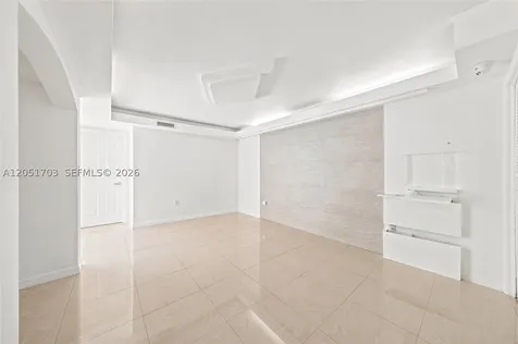 9674 Fontainebleau Boulevard Miami FL 33172