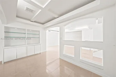 9674 Fontainebleau Boulevard Miami FL 33172