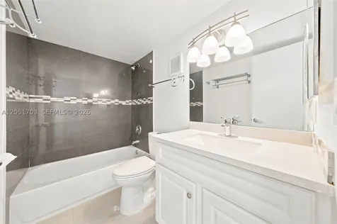 9674 Fontainebleau Boulevard Miami FL 33172