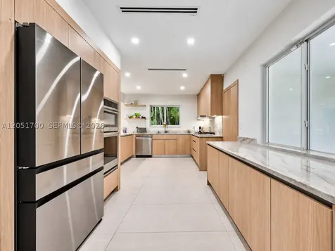 600 NE 52nd Terrace Miami FL 33137