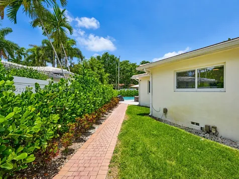 600 NE 52nd Terrace Miami FL 33137