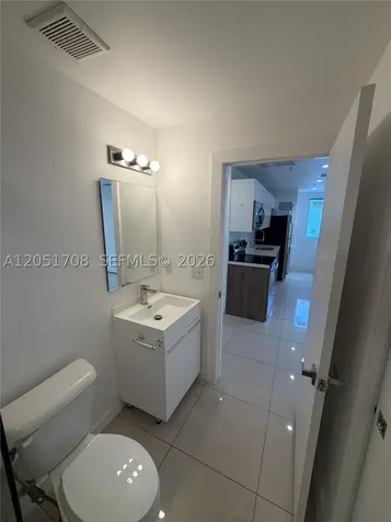 829 SW 18th Avenue Miami FL 33135