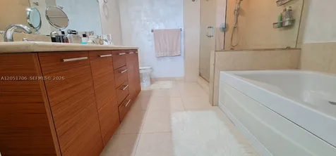 50 Biscayne Boulevard Miami FL 33132