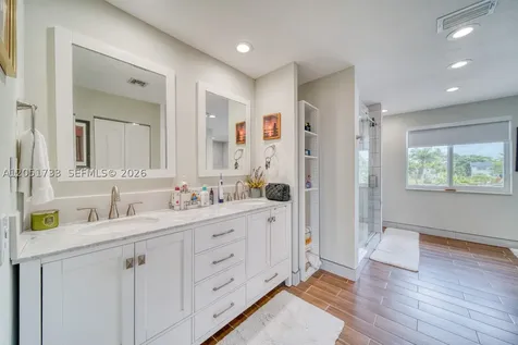 8611 SW 207th Terrace Cutler Bay FL 33189