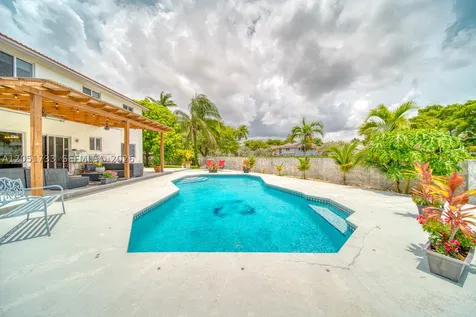8611 SW 207th Terrace Cutler Bay FL 33189