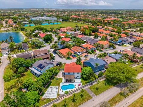 8611 SW 207th Terrace Cutler Bay FL 33189