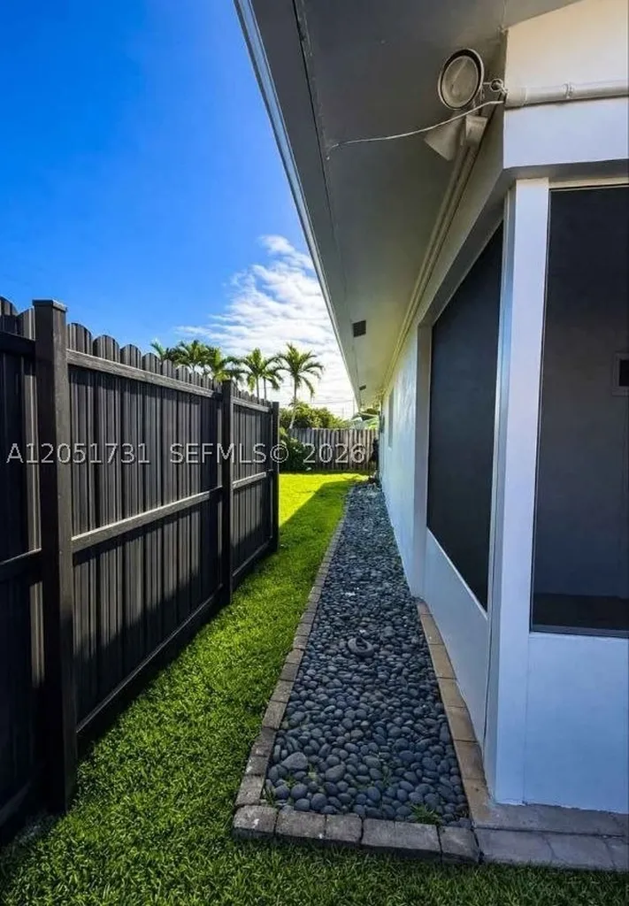5340 NE 17th Terrace Fort Lauderdale FL 33334